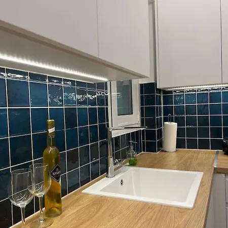 Urban & Modern In Exarcheia: Vibes Apartment