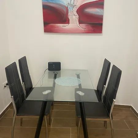 Apartment Urban & Modern In Exarcheia: Vibes *